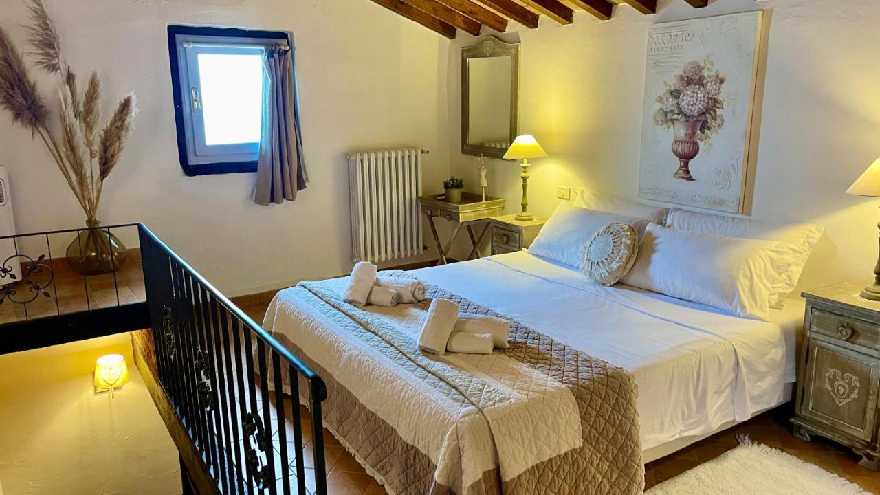 앙기아리 Relais Il Pozzeto B&B 외부 사진
