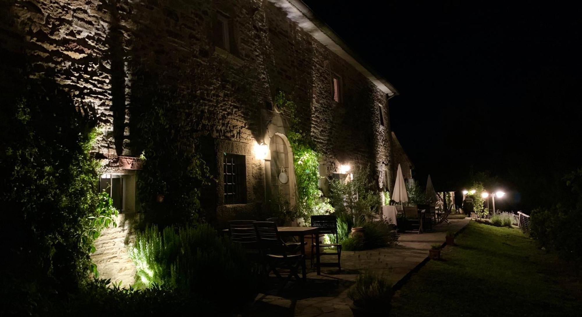 앙기아리 Relais Il Pozzeto B&B 외부 사진