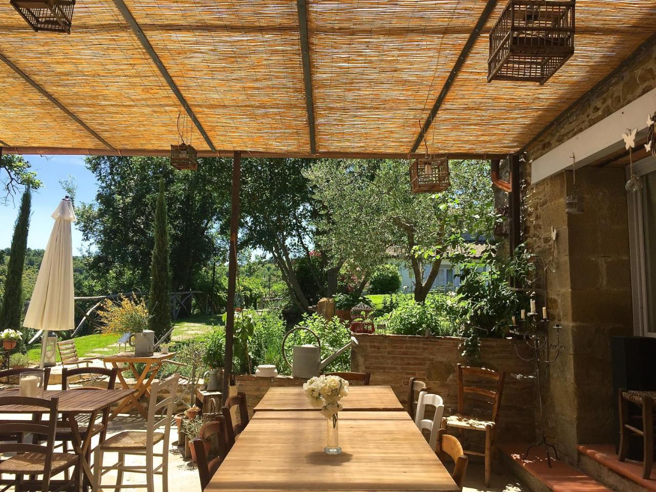 앙기아리 Relais Il Pozzeto B&B 외부 사진